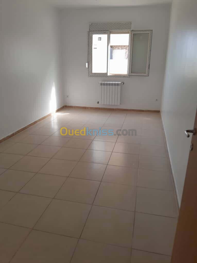 Location Appartement F3 Annaba Annaba