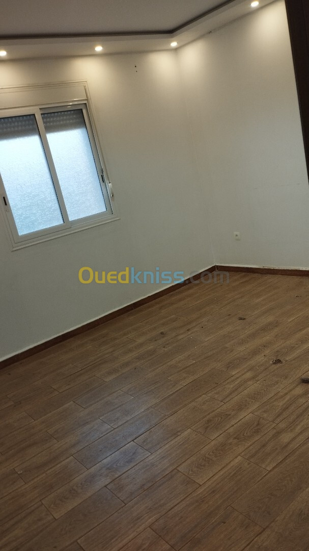 Location Appartement F2 Alger Draria