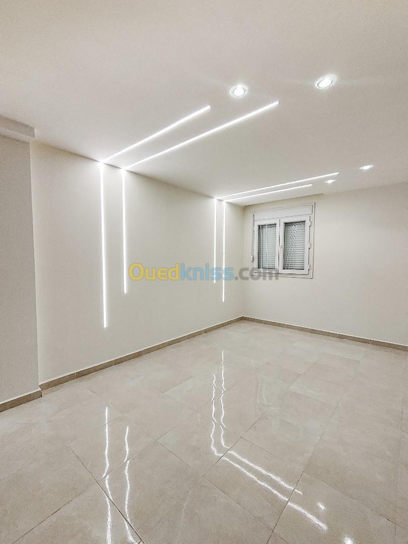 Vente Appartement F5 Alger Bordj el kiffan