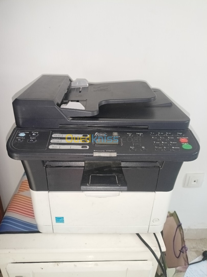 Imprimante laser KYOCERA FS-1025MFP