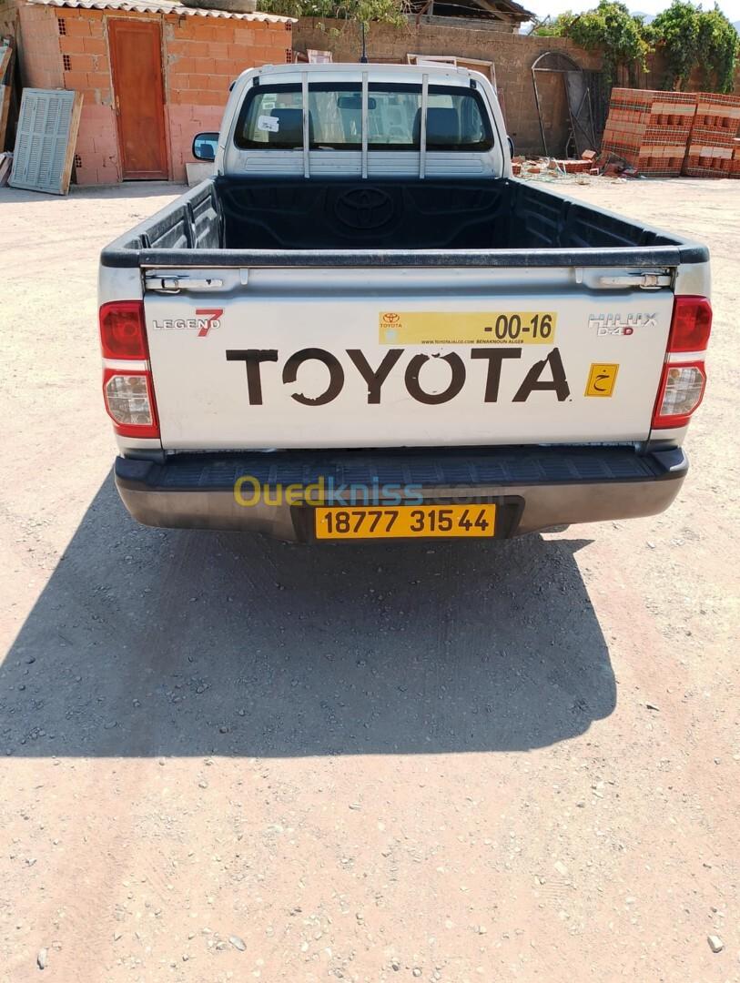 Toyota Hilux 2015 LEGEND DC 4x2