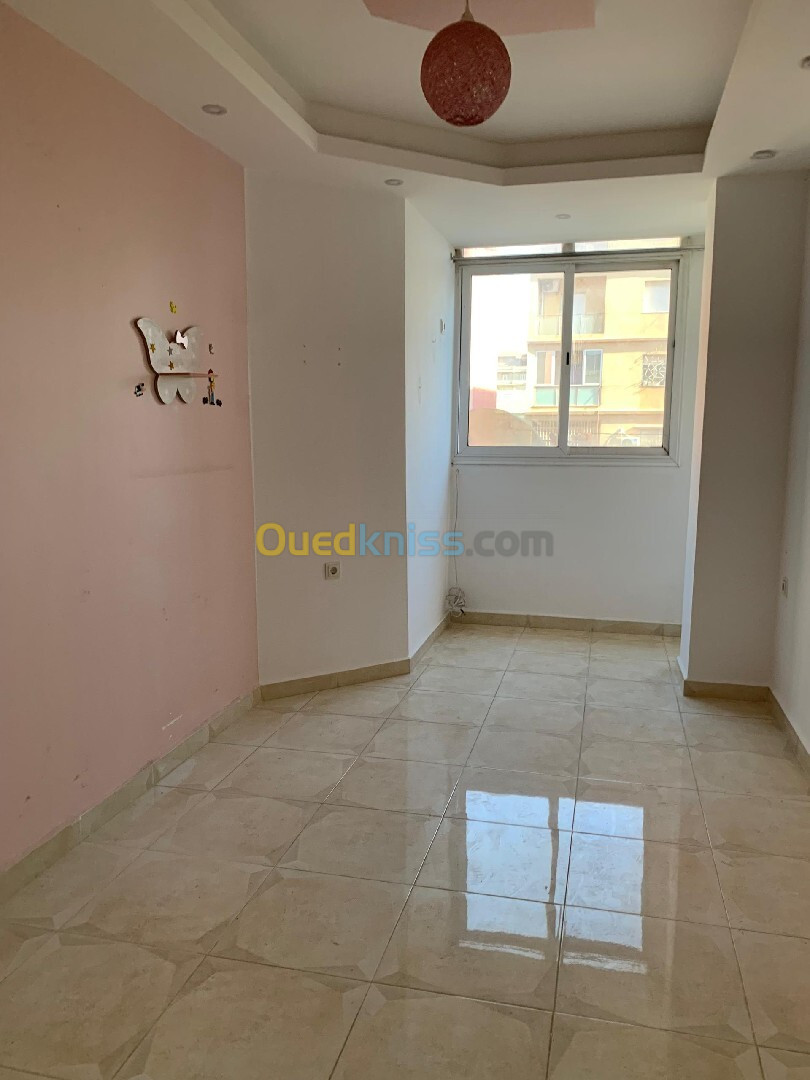 Vente Appartement F3 Alger Bordj el kiffan