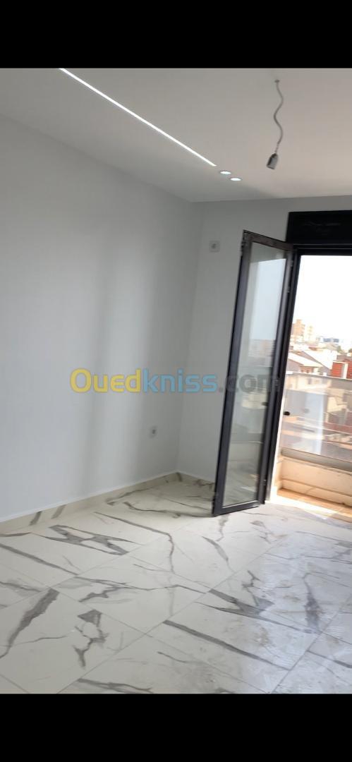 Vente Appartement F5 Alger Bordj el bahri