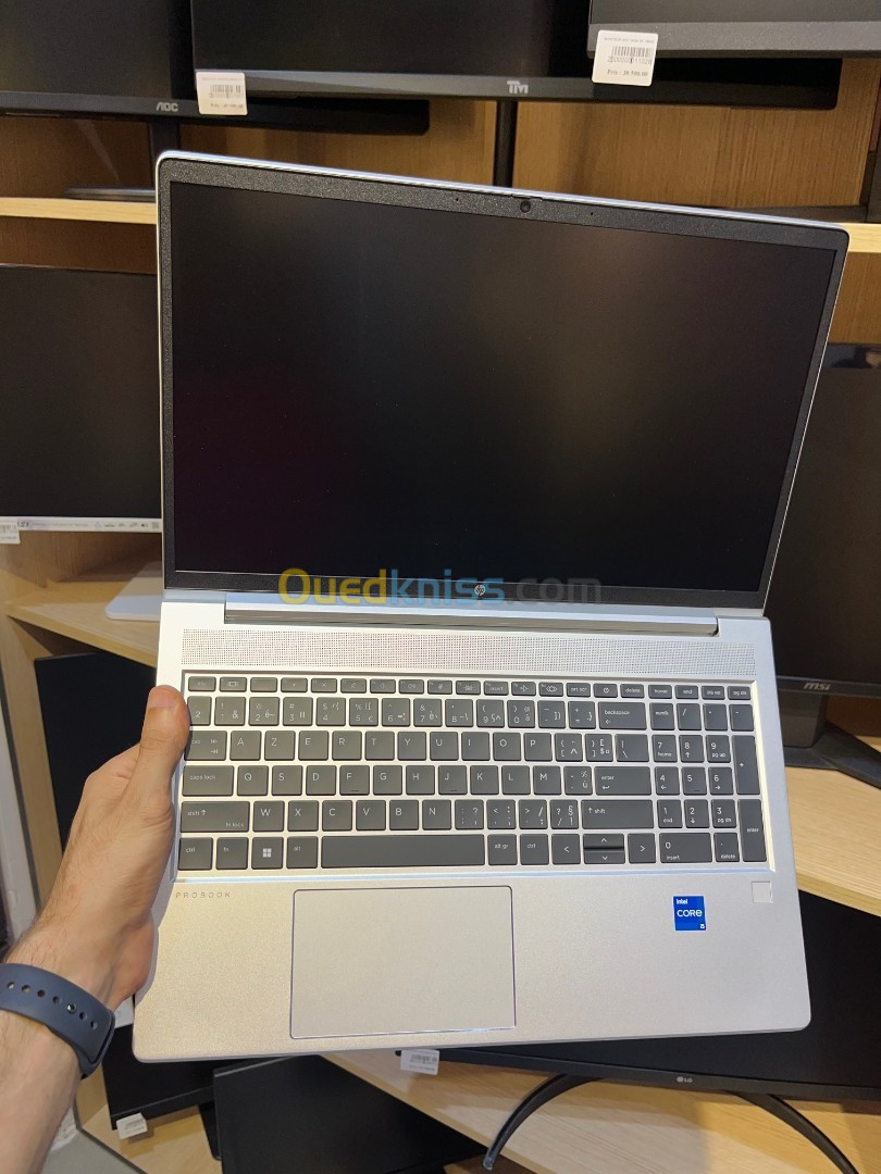 LAPTOP HP PROBOOK 650 G10 | I5 1335U 8GB 512SSD 15.6'' FHD ( NEUF SOUS EMBALLAGE )