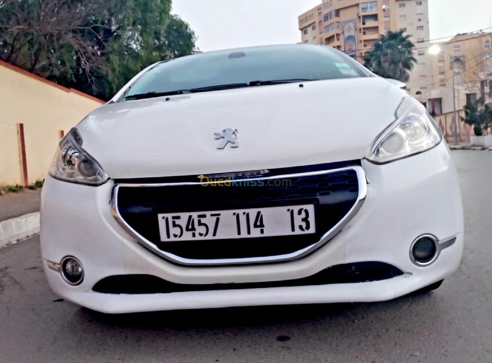 Peugeot 208 2014 Allure