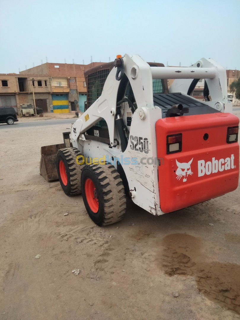 Mini chargeur Bobcat S250 2008