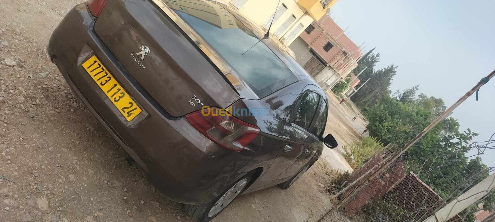 Peugeot 301 2013 Active