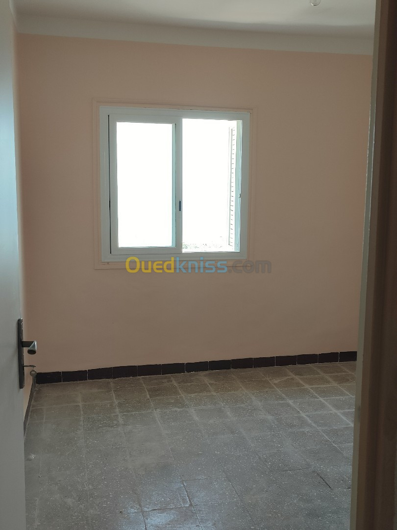 Location Appartement F4 Tipaza Cherchell