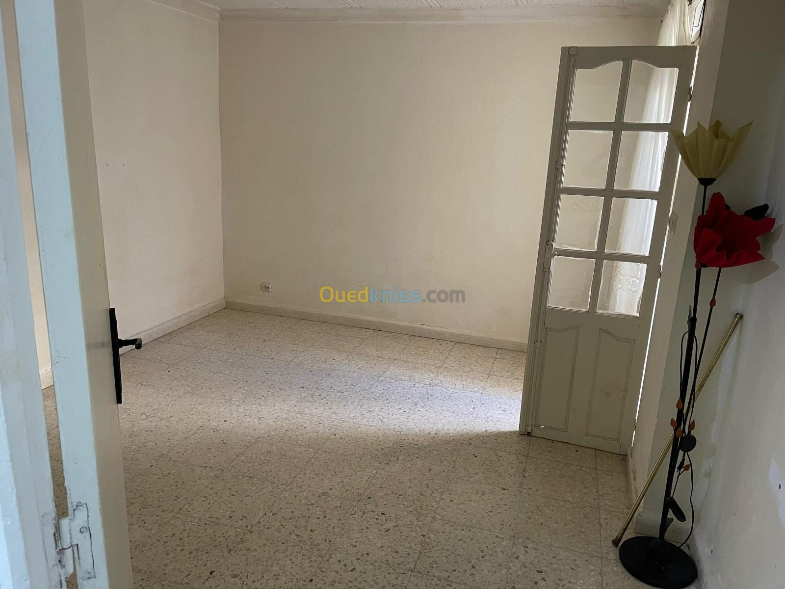 Location Niveau De Villa F4 Alger El marsa