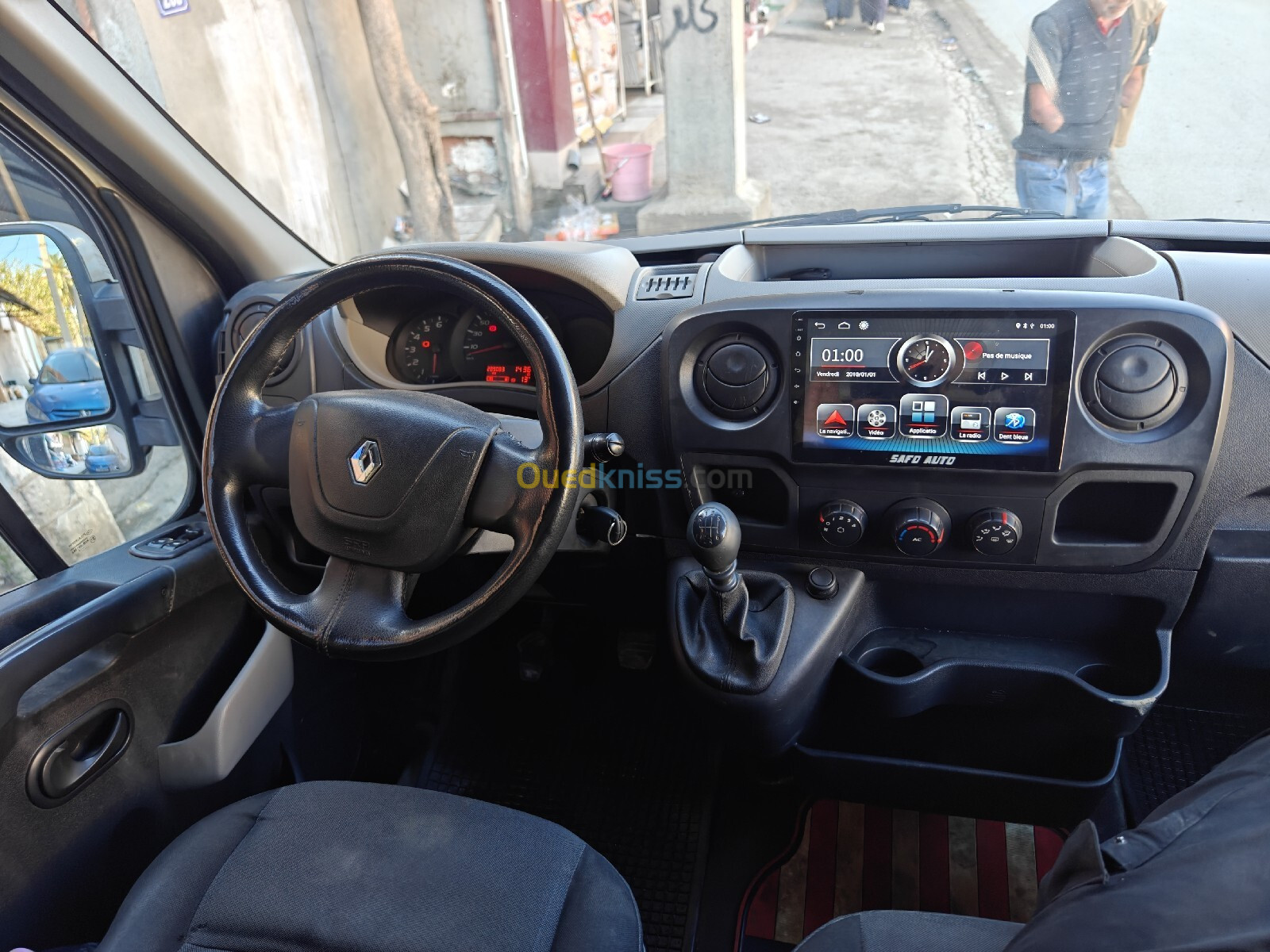 Renault Master 2012