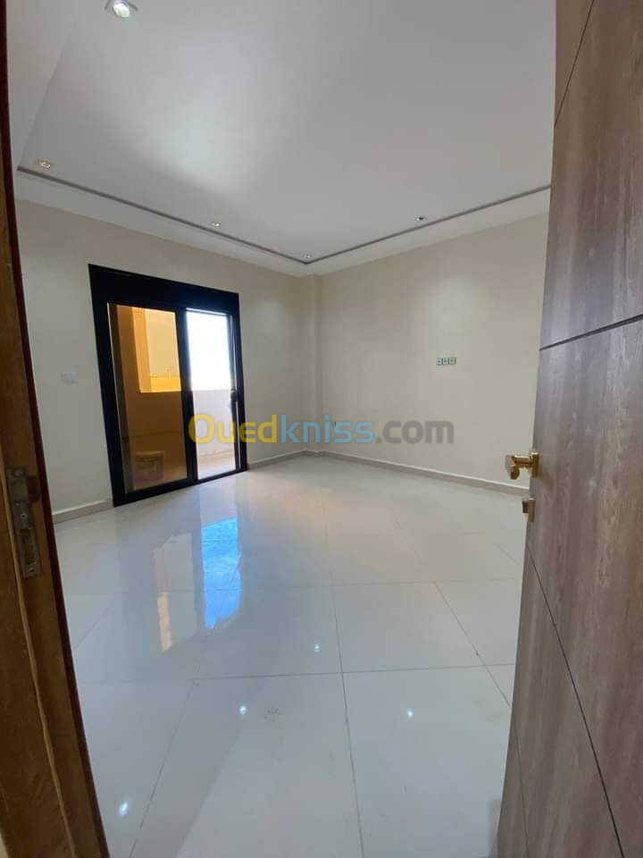 Vente Appartement F4 Alger El achour