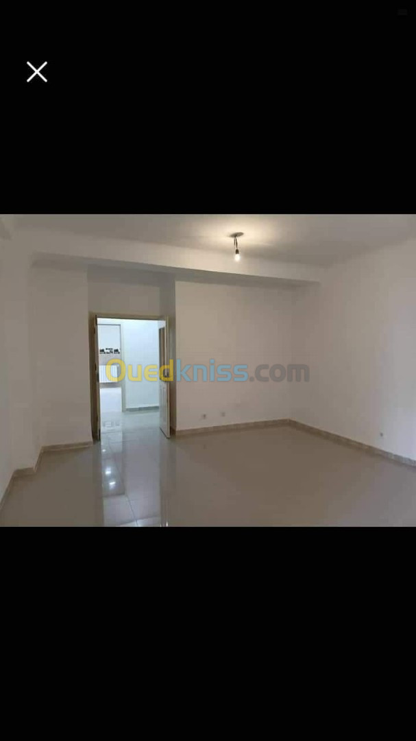 Location Appartement F4 Alger Ain taya