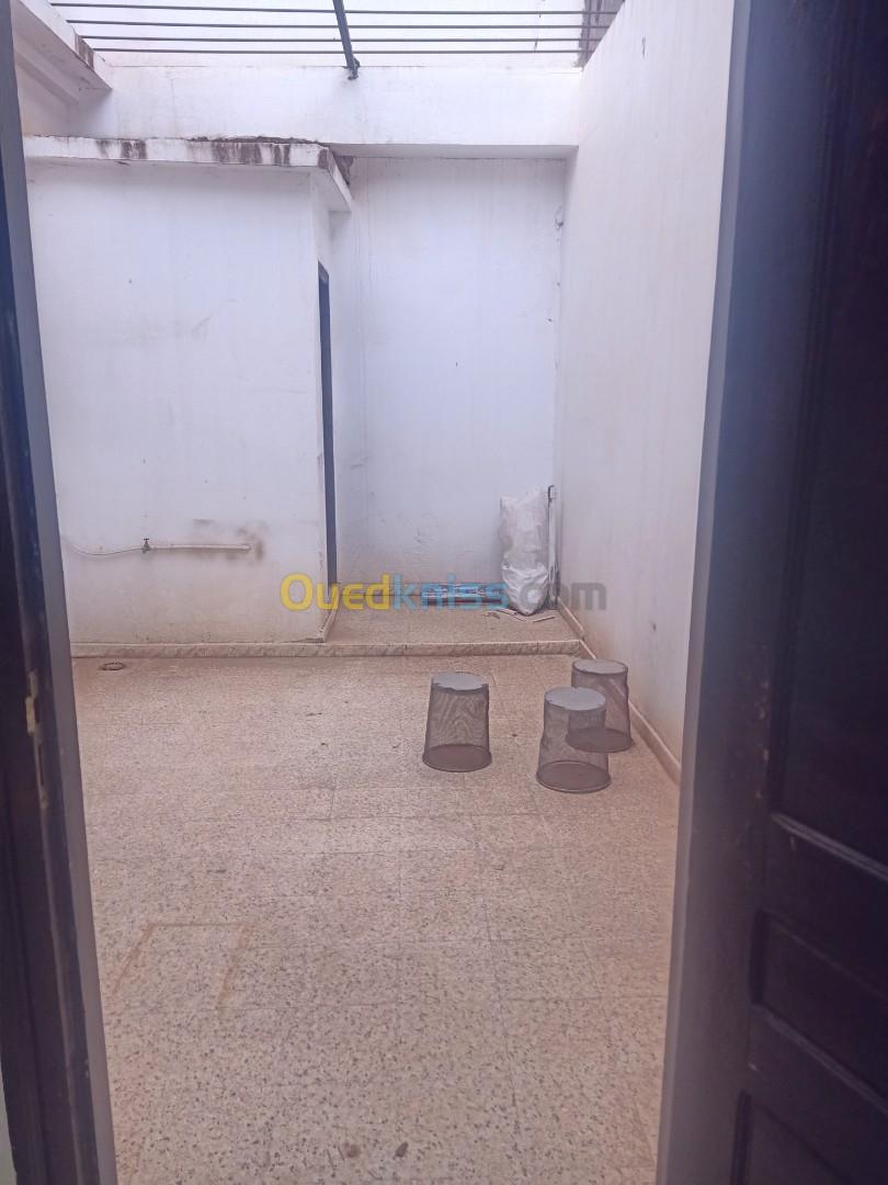 Location Appartement F4 Oran Bir el djir