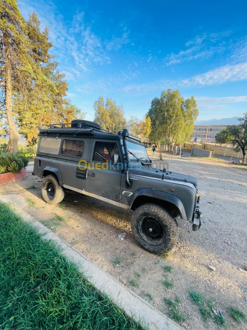 Land Rover Defender 2003 110 SW