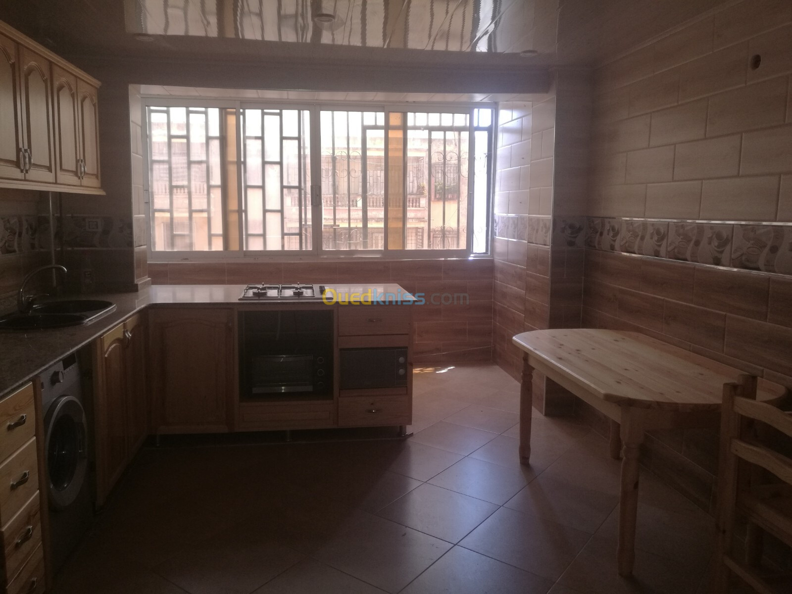 Location Appartement F3 Tipaza Kolea