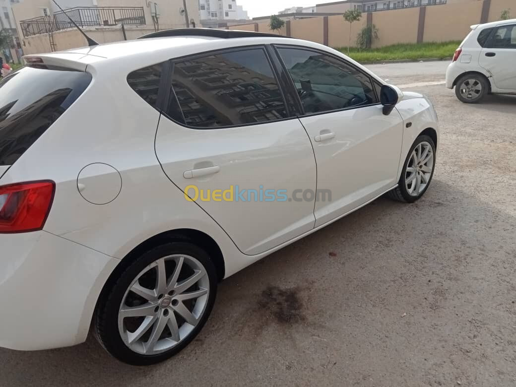 Seat Ibiza 2014 Fully +Toit ouvrant