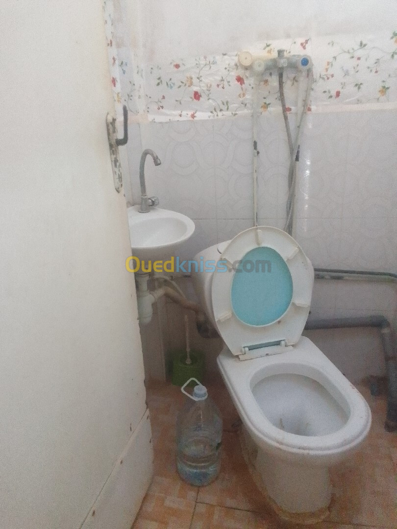 Location Niveau De Villa F2 Alger Bordj el kiffan