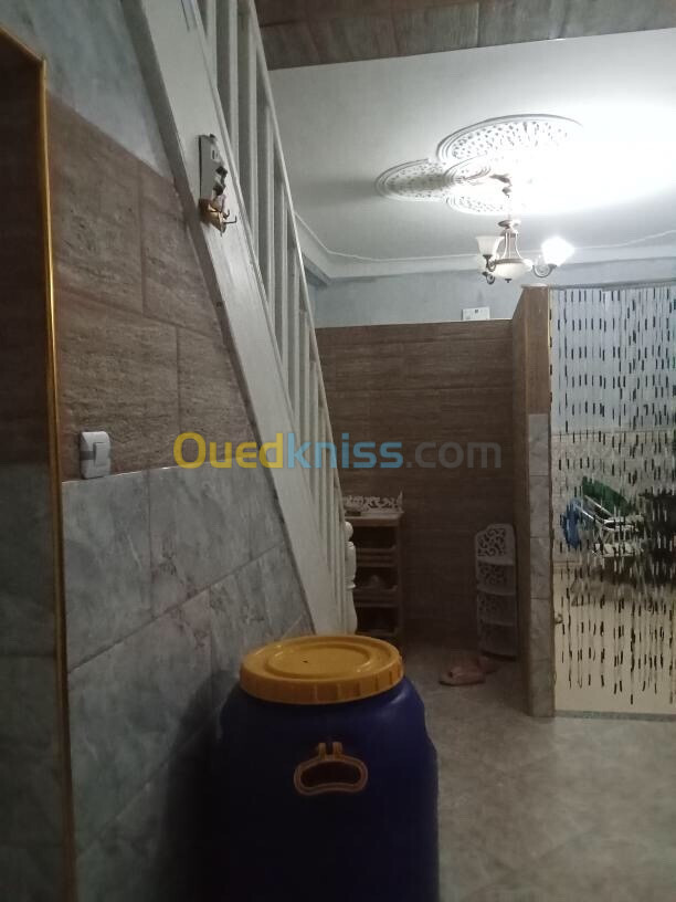 Location Appartement F3 Tipaza Cherchell