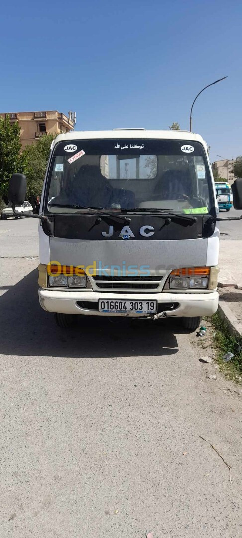 JAC 1025 2003