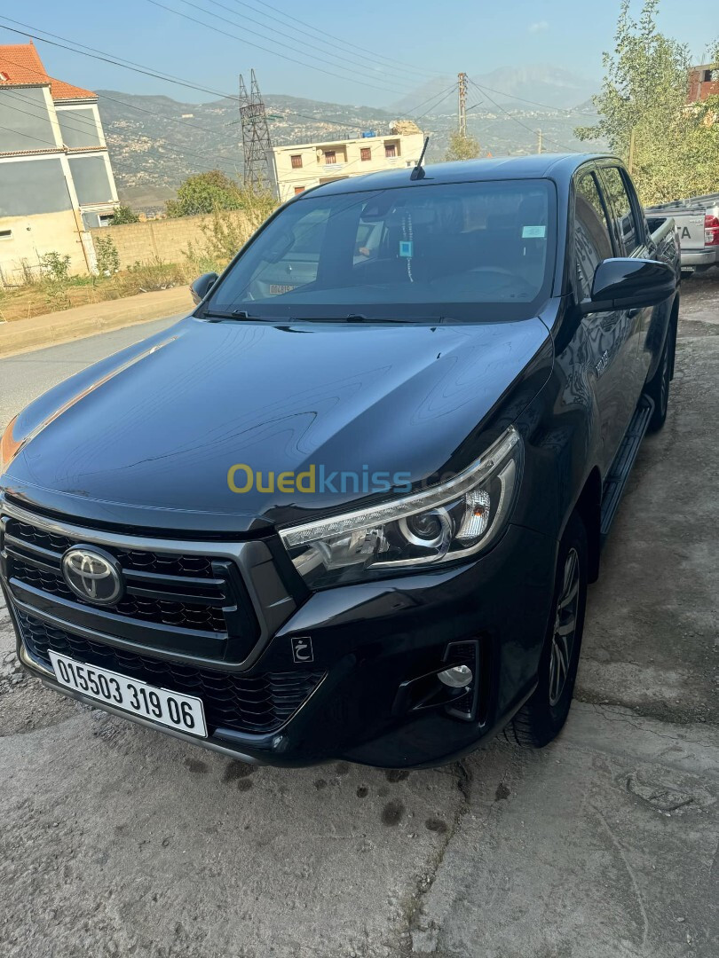 Toyota Hilux 2019 LEGEND DC 4x4 Pack Luxe