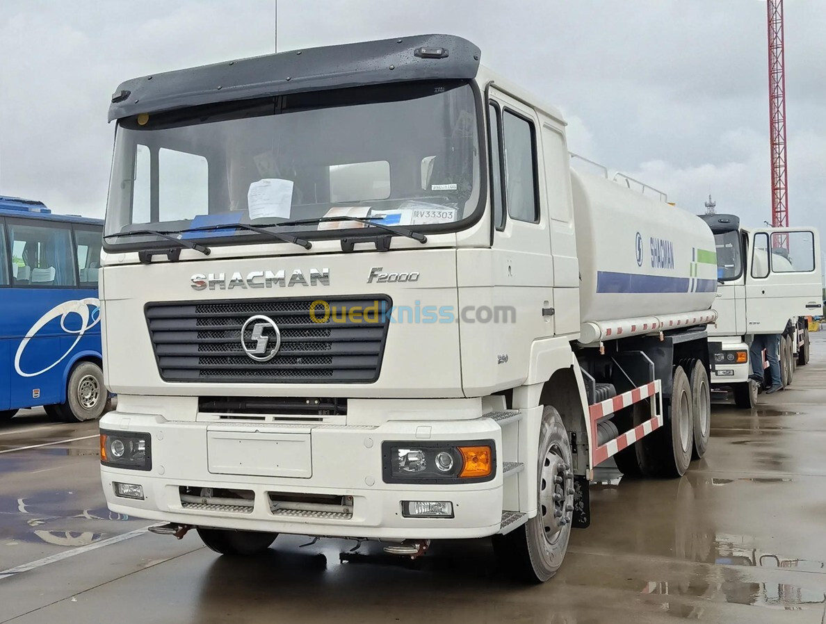 SHACMAN SHACMAN F2000 CAMION A BENNE , MALAXEUR , CITERNE 2024