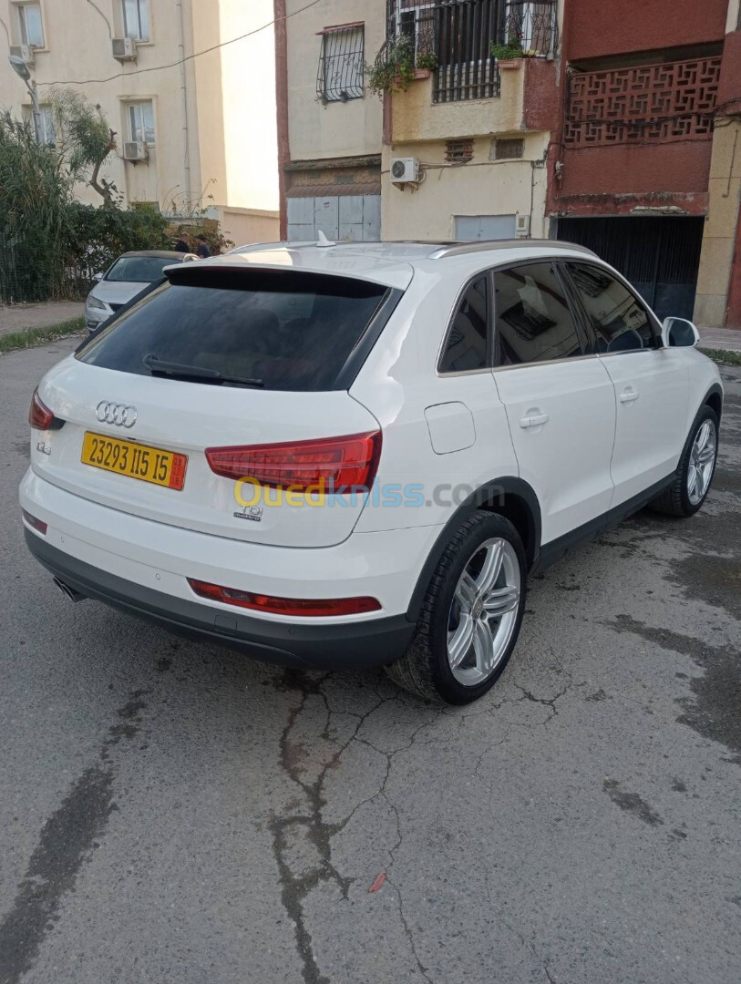 Audi Q3 2015 Off Road