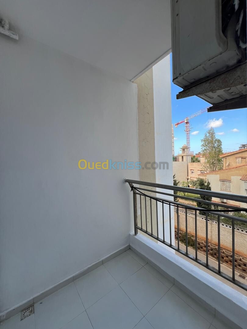 Location Appartement F4 Alger Cheraga