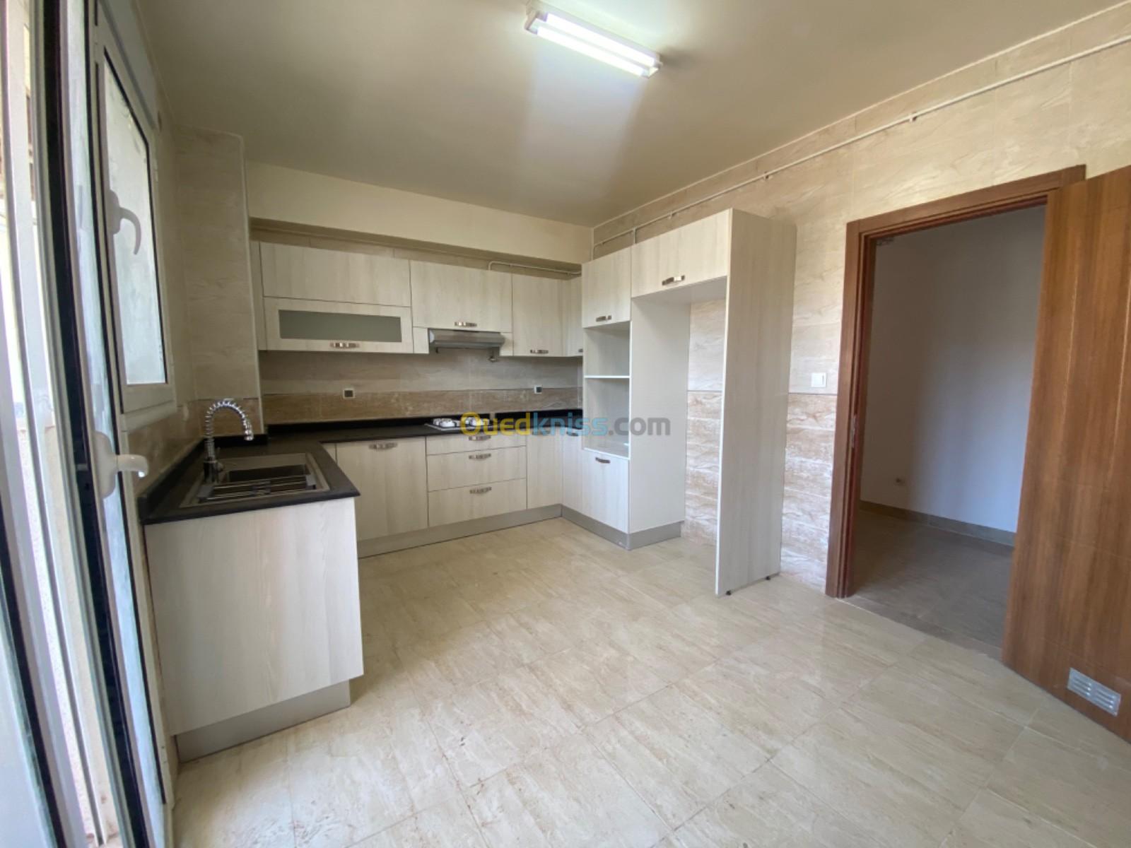 Vente Appartement F3 Alger Hydra