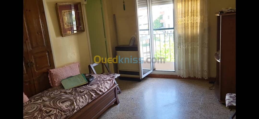 Vente Appartement F4 Annaba Annaba