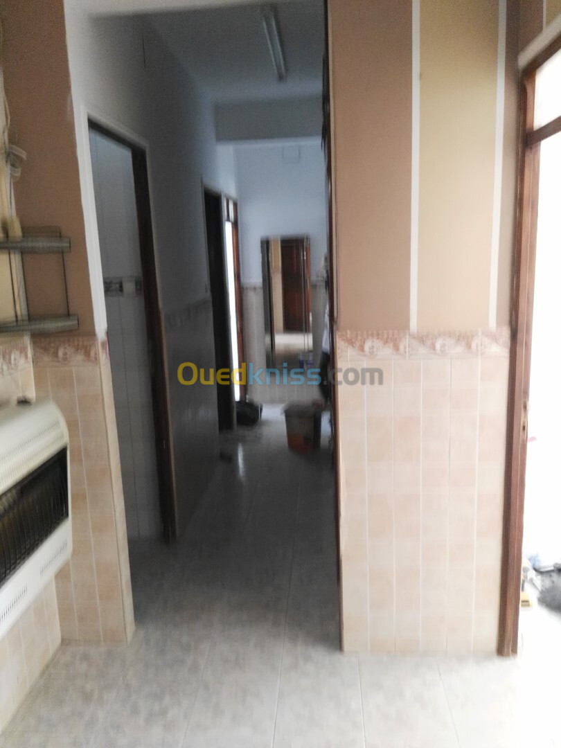 Location Appartement F03 Béjaïa Bejaia