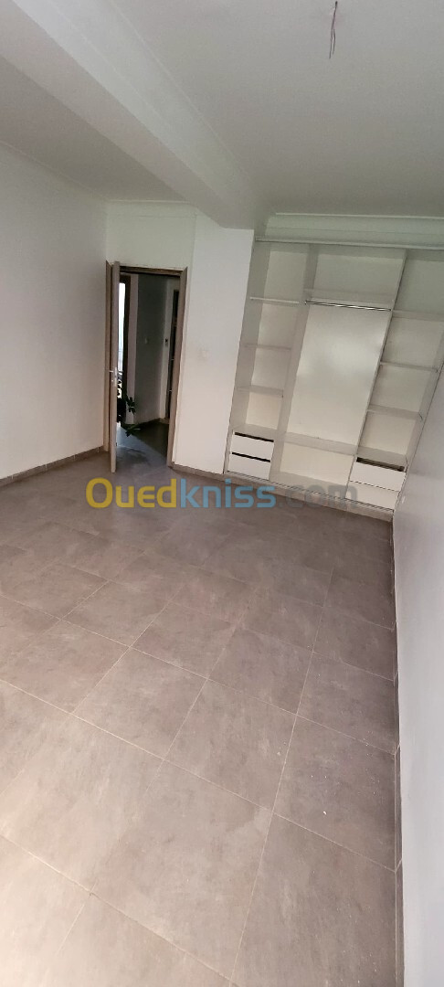 Location Appartement F3 Alger Cheraga