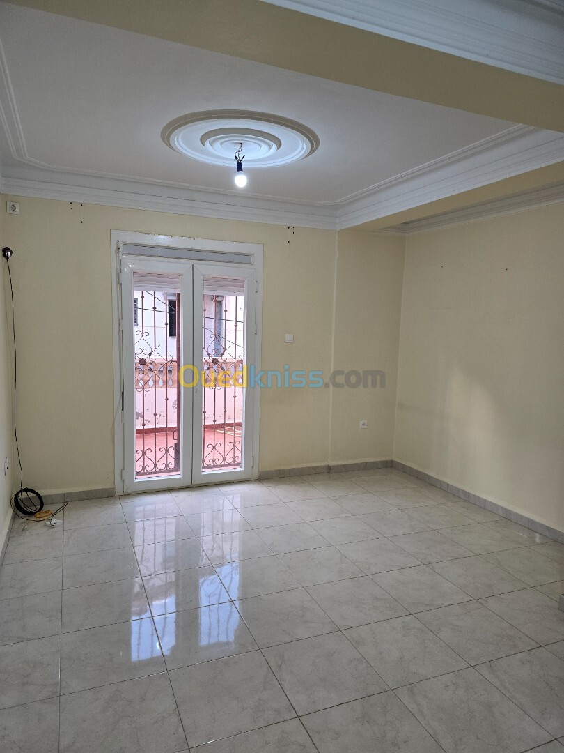 Location Niveau De Villa F3 Alger Draria