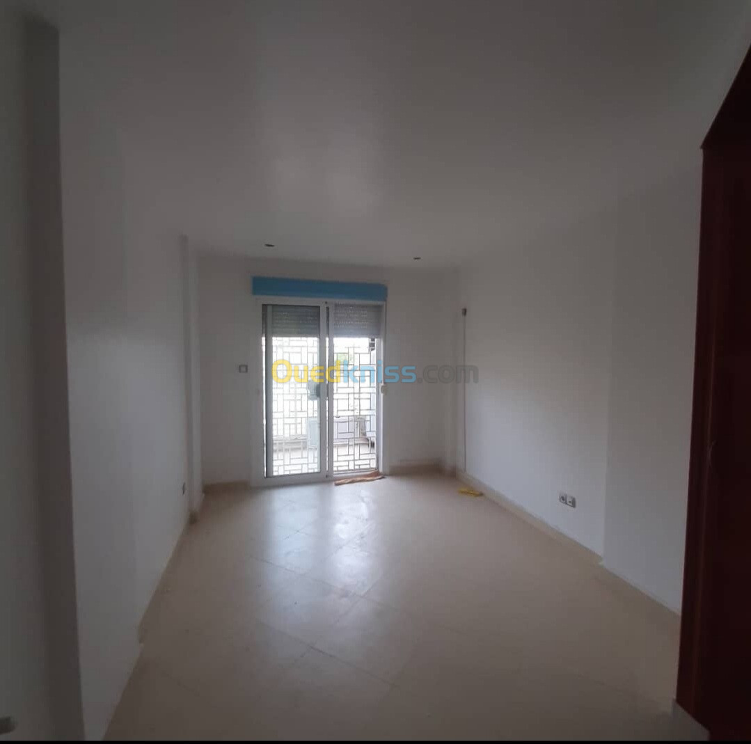 Vente Appartement F3 Alger Said hamdine