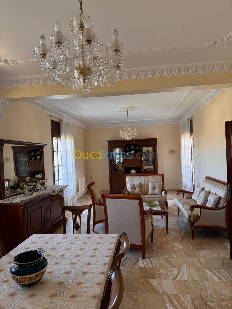 Location Niveau De Villa F5 Alger El biar