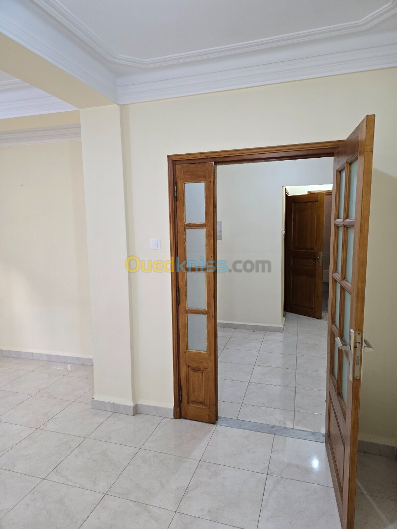 Location Niveau De Villa F3 Alger Draria