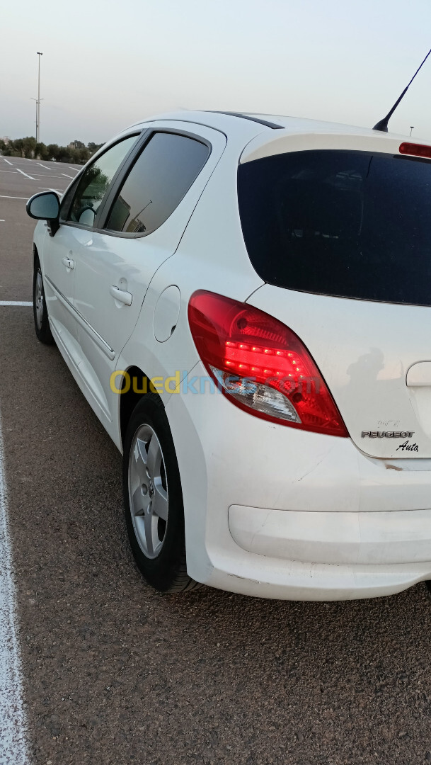 Peugeot 207 2012 Sportium