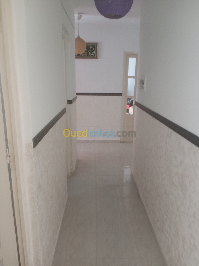 Location Appartement F3 Alger Birkhadem