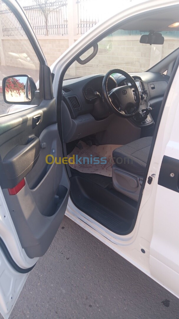 Hyundai H1 2013 Vitré 6 places