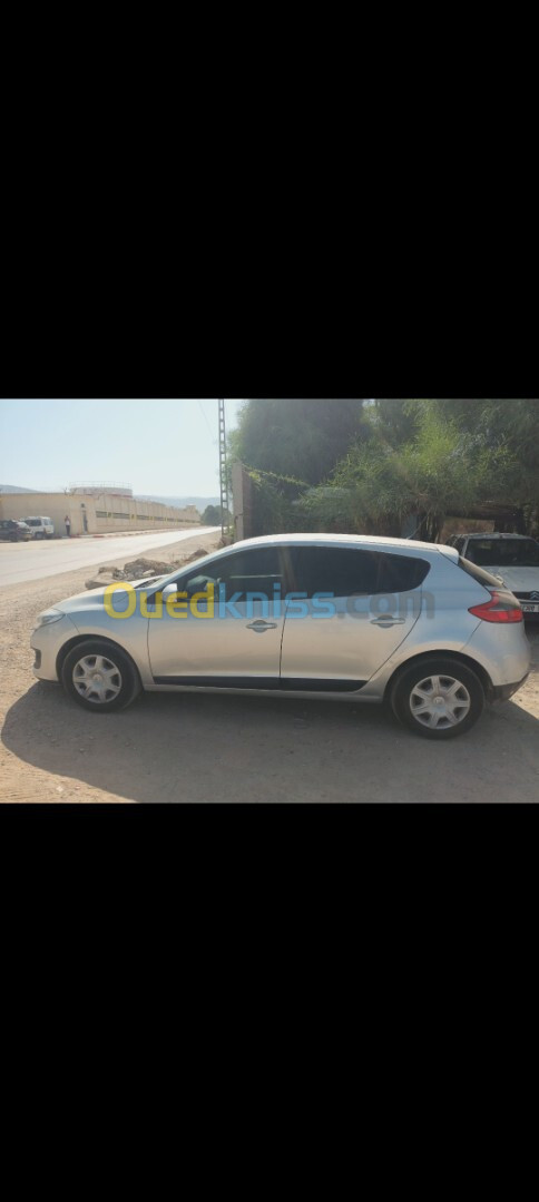 Renault Megane 3 2015 Bose