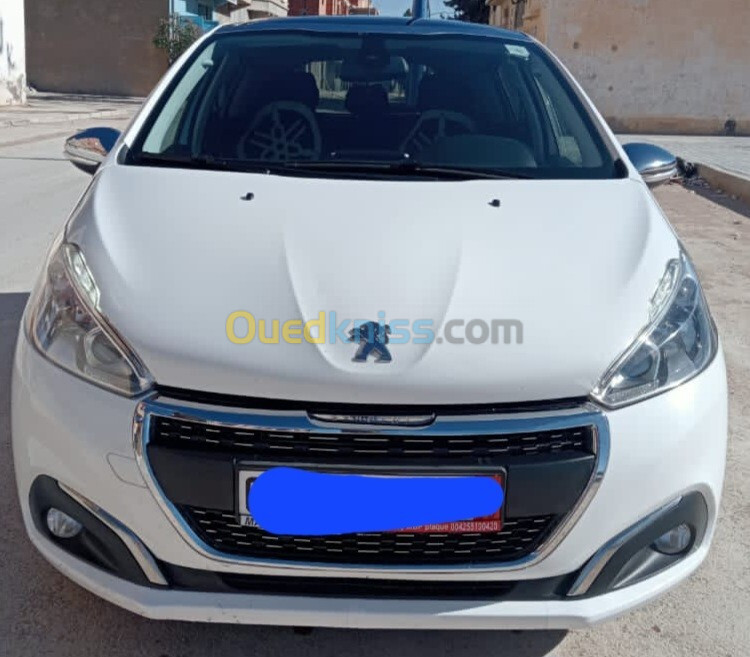 Peugeot 208 2019 