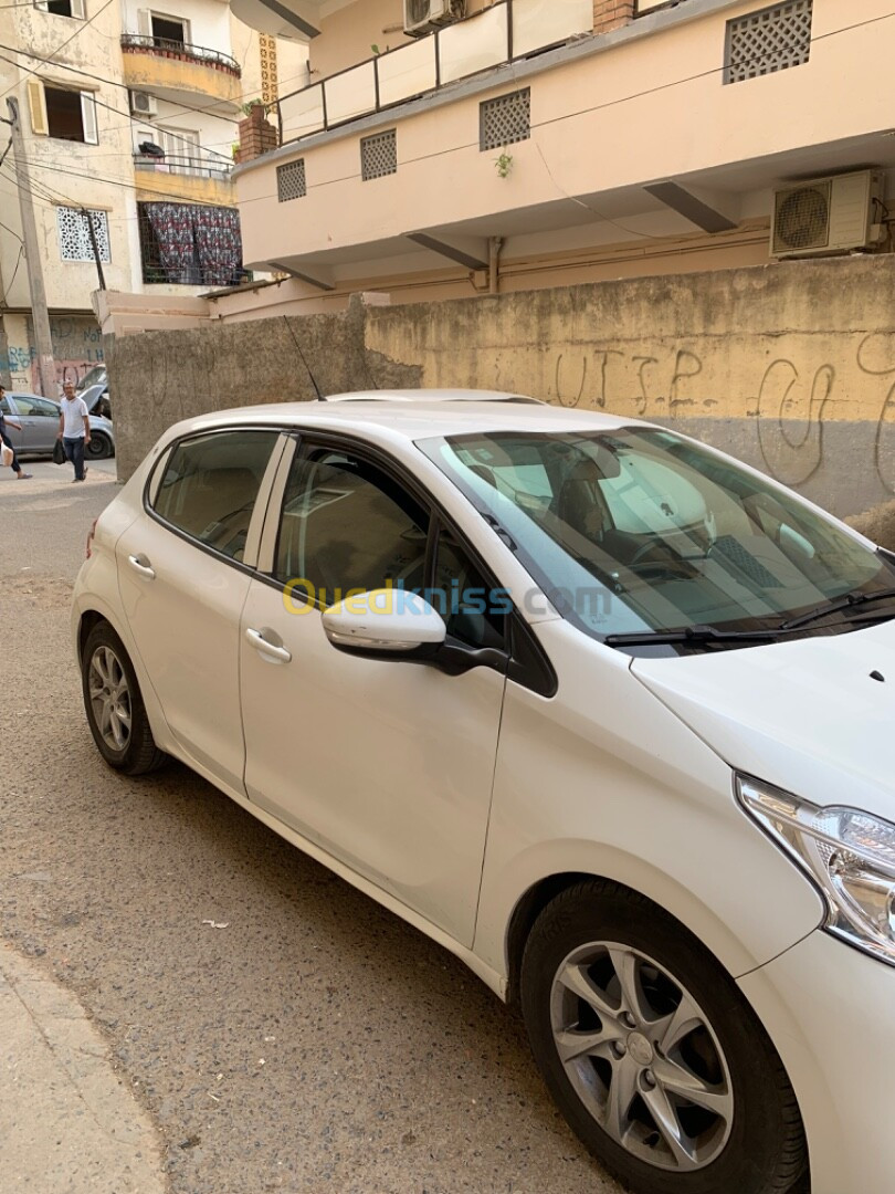 Peugeot 208 2013 Active