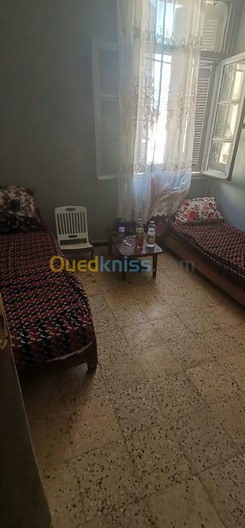 Location vacances Appartement F2 Mostaganem Mostaganem