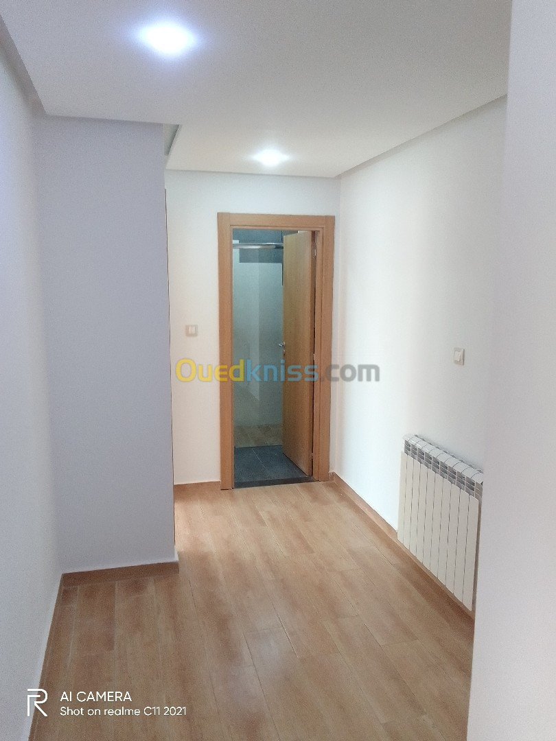 Vente Appartement F4 Oran Bir el djir