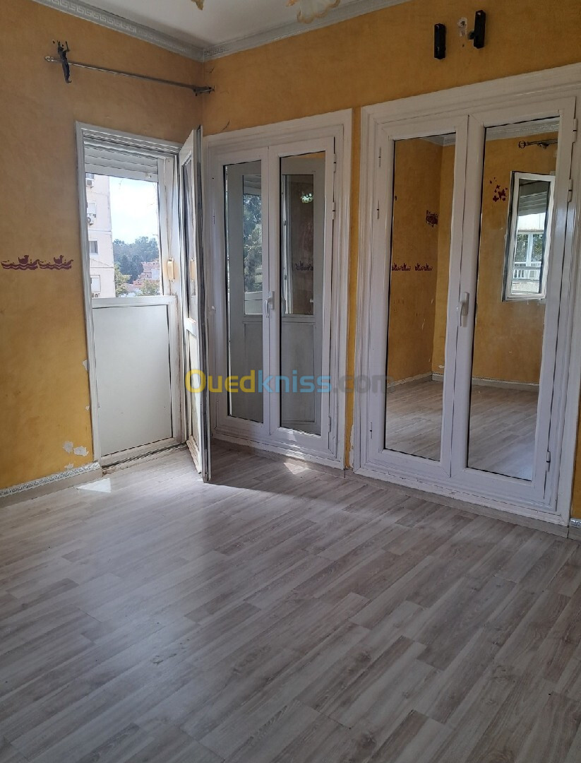 Location Appartement F3 Alger Kouba