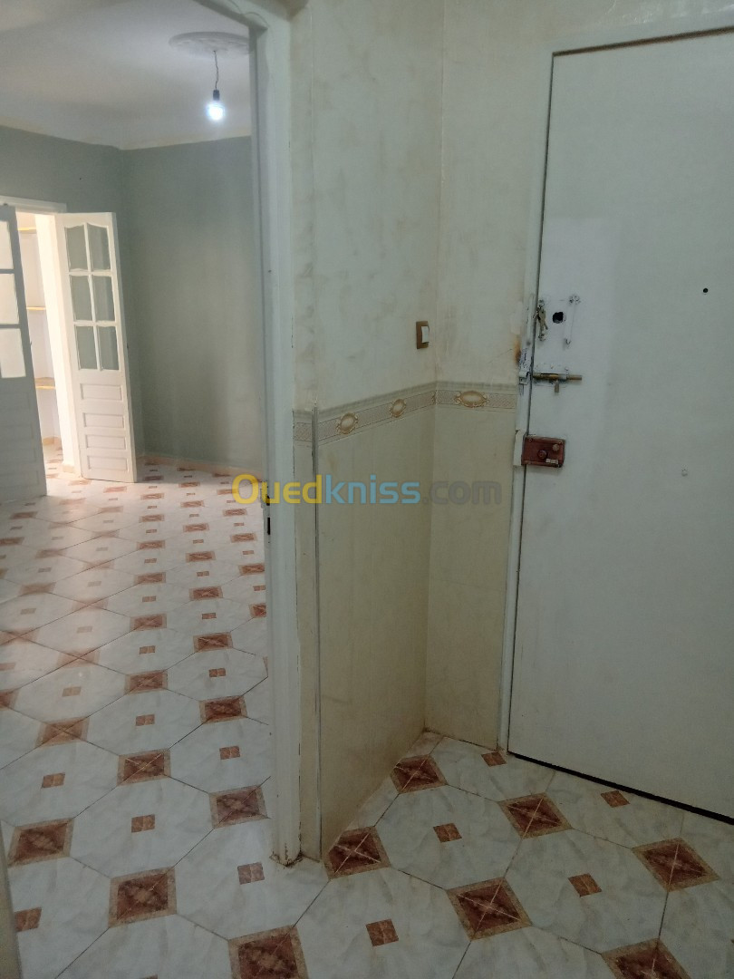 Vente Appartement F3 Djelfa Djelfa