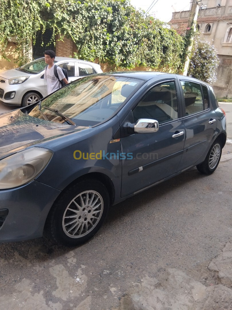 Renault Clio 3 2008 Exception