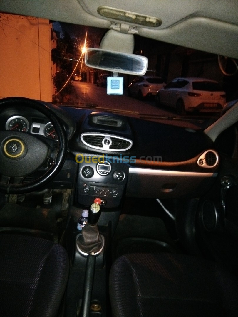 Renault Clio 3 2008 Exception