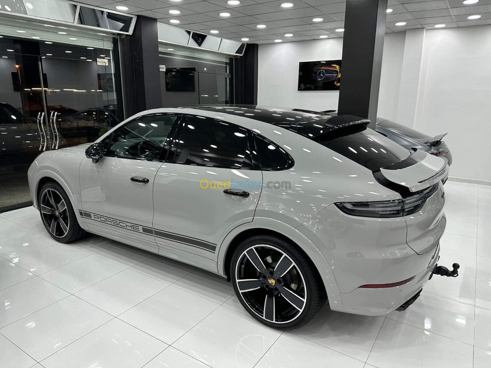 Porsche Cayenne 2022 V6