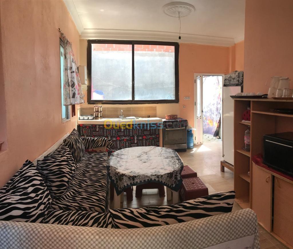 Location vacances Appartement F2 Tlemcen Marsa ben mhidi