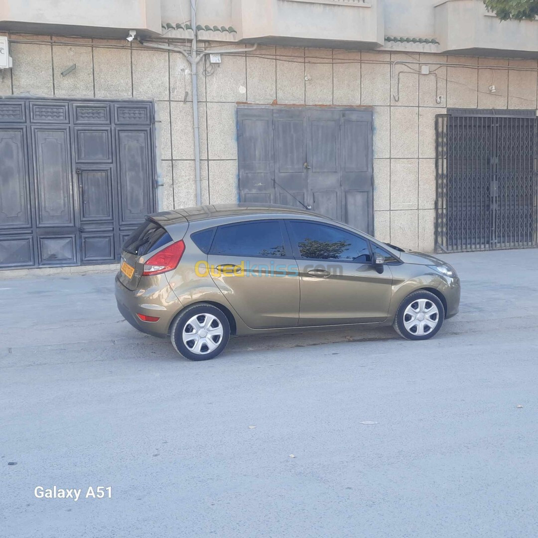 Ford Fiesta 2013 City